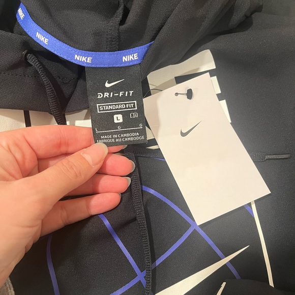 Nike Dri-Fit Sleeveless Graphic Training Hoodie - size large NWT - Picture 7 of 7